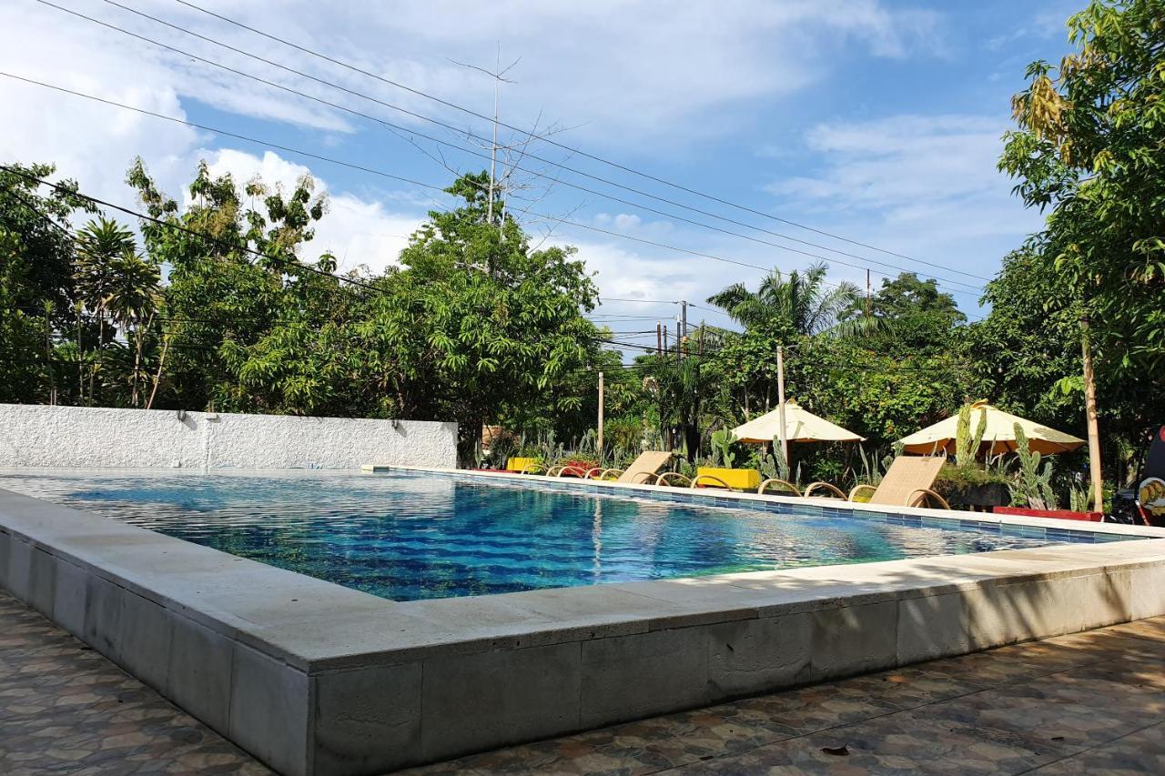 Oyo 3186 Thomas Garden Place Uluwatu Kültér fotó